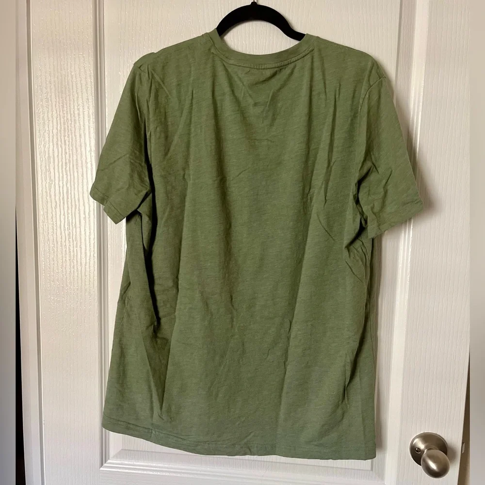 Banana Republic Olive Graphic Tee